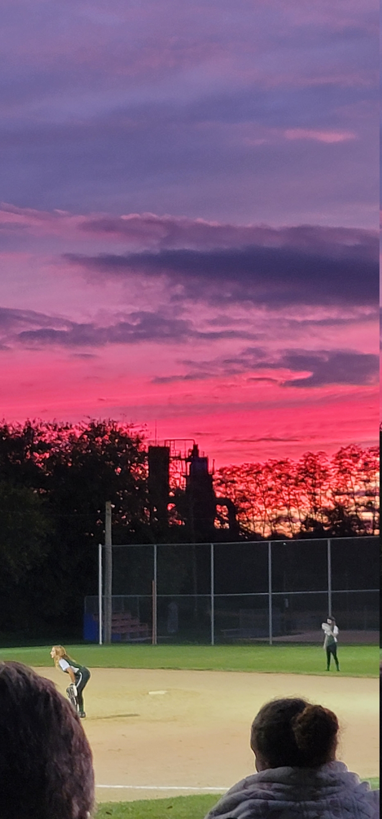 This is a zoomed in picture of the very deep red sky towards the horizon where the sun recently set.