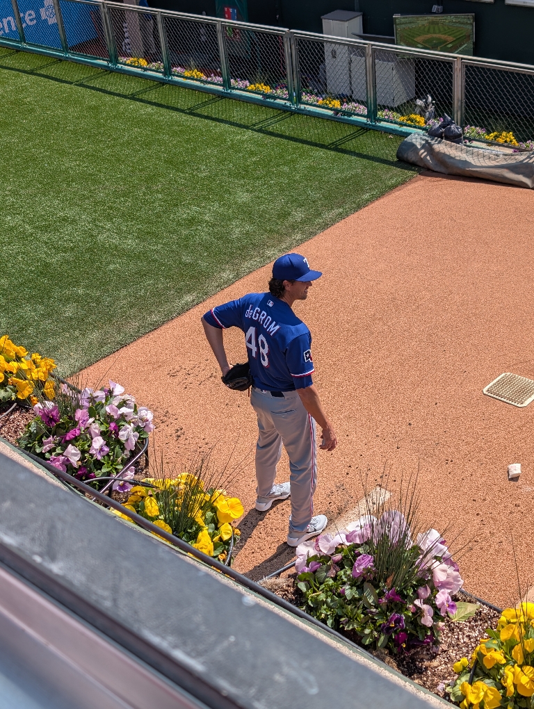 here is a photo of Degrom throwing in the bubllpen.